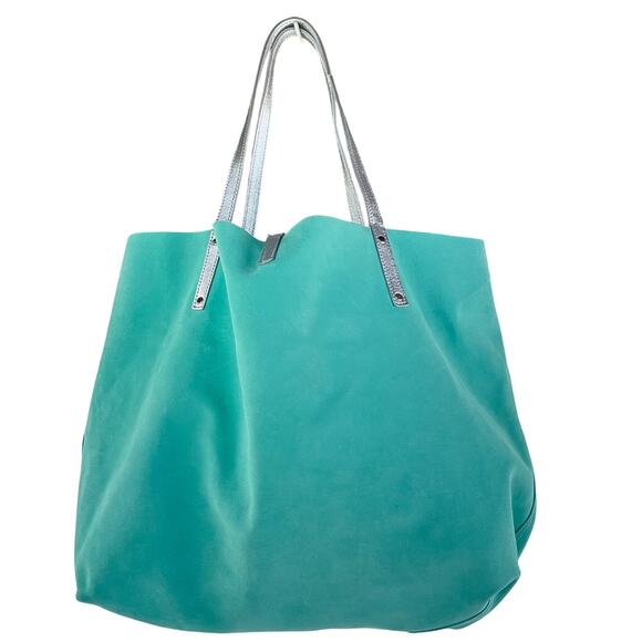 Tiffany & Co. Reversible Metallic Silver Leather Tote w/ Matching Zip Pouch RARE - Picture 3 of 16